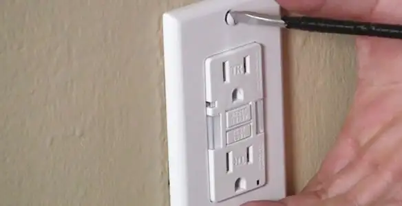 gfc outlets service securing and mounting ground fault circuit interrupter outlet by certified electricians in Columbia, SC